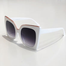 Load image into Gallery viewer, White Glam &#39;Gigi&#39; Rose Gold Oversized Sunglass
