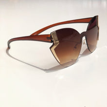 Load image into Gallery viewer, Gold &#39;Lighting&#39; Brown Gradient Sunglass
